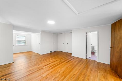 16 Trowbridge Road Morris Plains NJ 07950