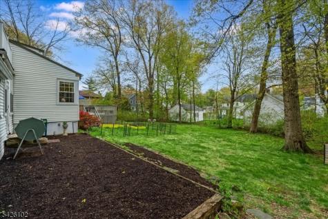 8 Lessing Road West Orange NJ 07052