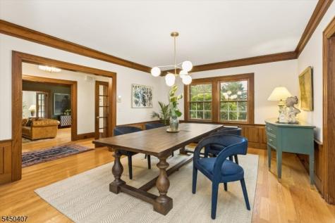 578 Ridgewood Avenue Glen Ridge Boro NJ 07028
