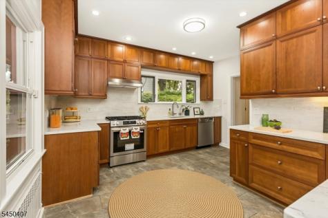 578 Ridgewood Avenue Glen Ridge Boro NJ 07028