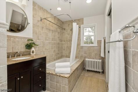 578 Ridgewood Avenue Glen Ridge Boro NJ 07028