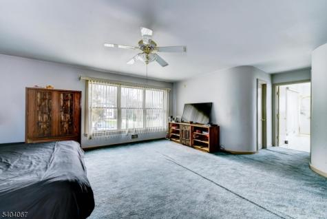 6 Keen Lane Edison NJ 08820