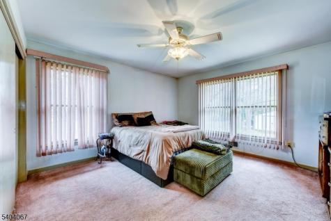 6 Keen Lane Edison NJ 08820