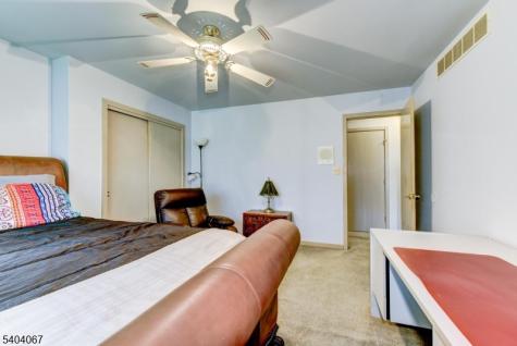 6 Keen Lane Edison NJ 08820