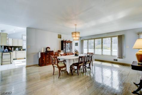 6 Keen Lane Edison NJ 08820