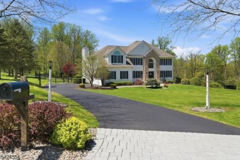 1 Samantha Lane Washington NJ 07830