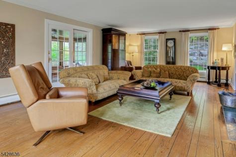 59 Green Hill Road Kinnelon NJ 07405