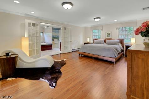 59 Green Hill Road Kinnelon NJ 07405