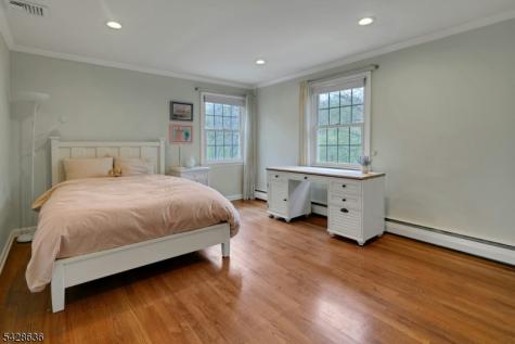 59 Green Hill Road Kinnelon NJ 07405