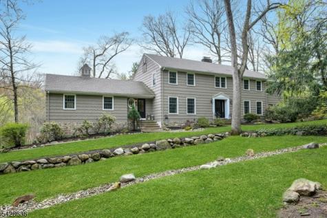 59 Green Hill Road Kinnelon NJ 07405