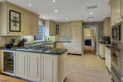 59 Green Hill Road Kinnelon NJ 07405