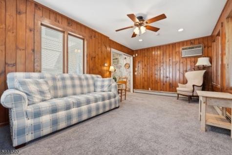 16 Arlington Avenue Caldwell Boro NJ 07006