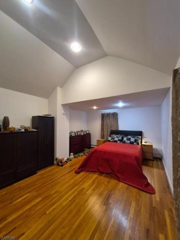 67 Marne Street Newark NJ 07105