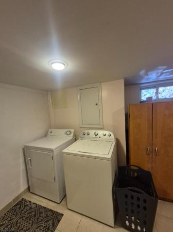 67 Marne Street Newark NJ 07105
