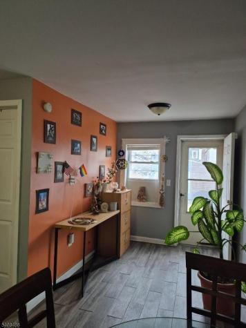 67 Marne Street Newark NJ 07105
