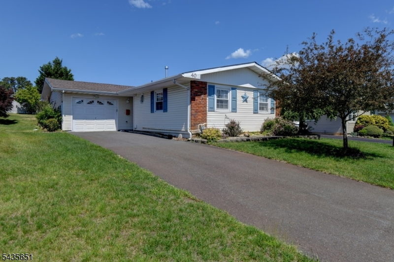 40 Sidney Court Brick NJ 08724