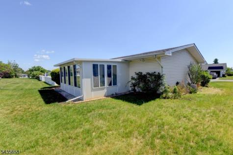 40 Sidney Court Brick NJ 08724