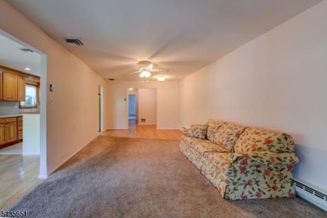 40 Sidney Court Brick NJ 08724