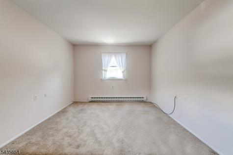 40 Sidney Court Brick NJ 08724
