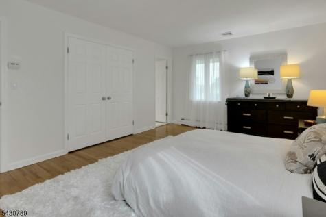 35 Ski Hill Drive Bedminster NJ 07921