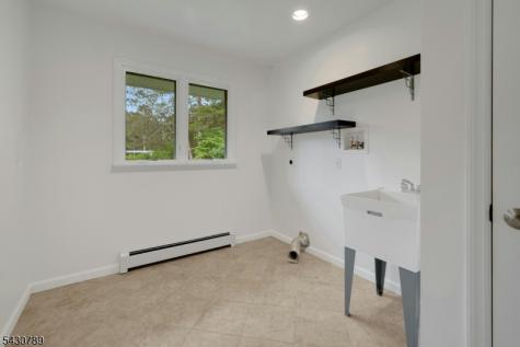 35 Ski Hill Drive Bedminster NJ 07921