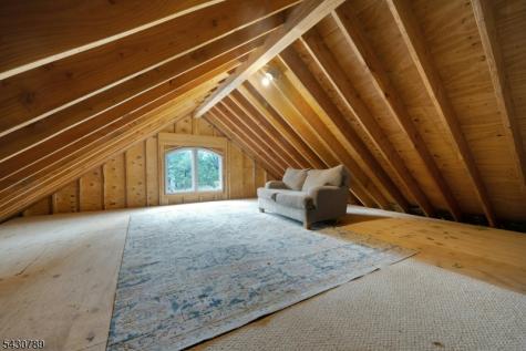 35 Ski Hill Drive Bedminster NJ 07921