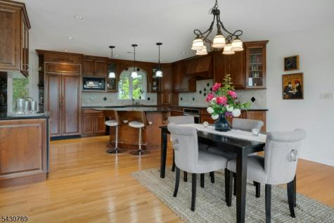 35 Ski Hill Drive Bedminster NJ 07921