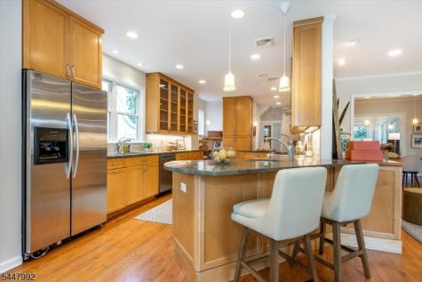 493 Richmond Avenue Maplewood NJ 07040