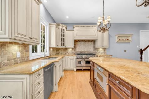 49 Parker Road Chester NJ 07930