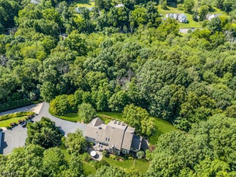 49 Parker Road Chester NJ 07930