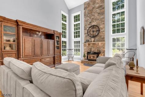 49 Parker Road Chester NJ 07930