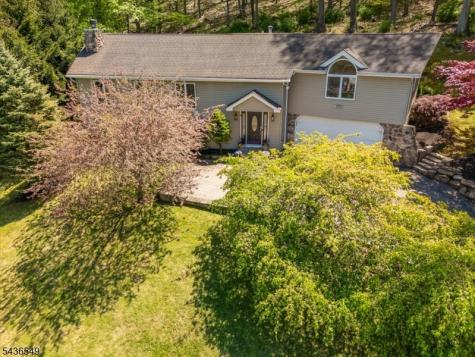 80 Bald Eagle Road Allamuchy NJ 07840