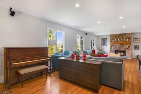 80 Bald Eagle Road Allamuchy NJ 07840