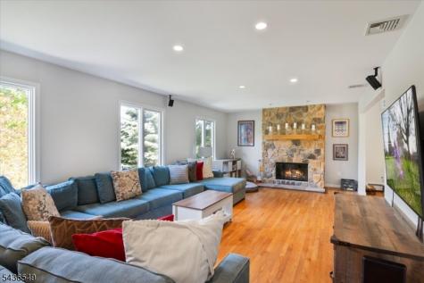 80 Bald Eagle Road Allamuchy NJ 07840
