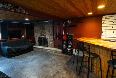 168 Art Street Ringwood NJ 07456