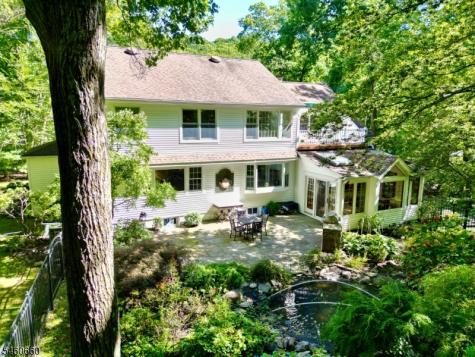 463 Laurel Lane Kinnelon NJ 07405