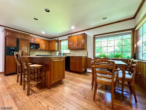 463 Laurel Lane Kinnelon NJ 07405