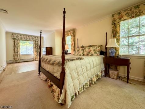 463 Laurel Lane Kinnelon NJ 07405
