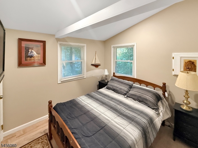 32 Playhouse Park Jefferson NJ 07849