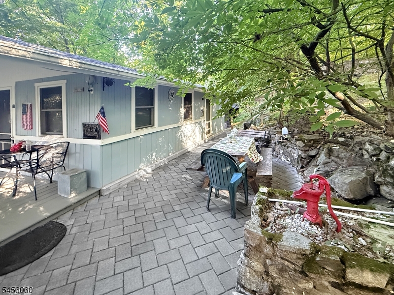 32 Playhouse Park Jefferson NJ 07849