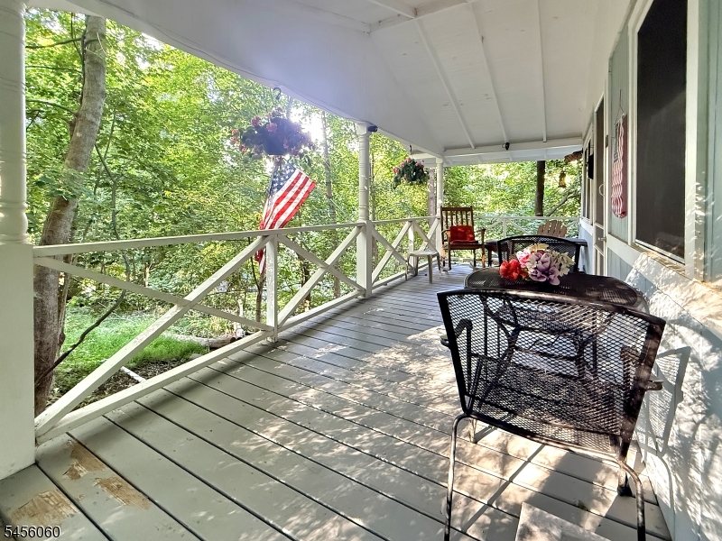 32 Playhouse Park Jefferson NJ 07849