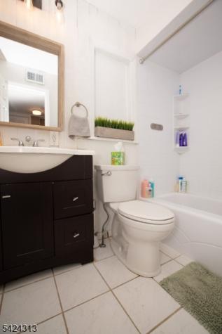 12 Central Avenue Pompton Lakes NJ 07442