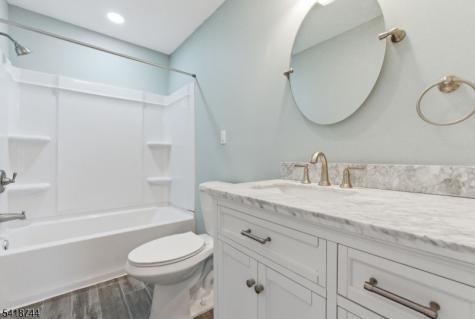 25 County Road 521 Hampton NJ 07860