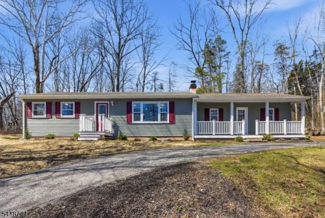 25 County Road 521 Hampton NJ 07860