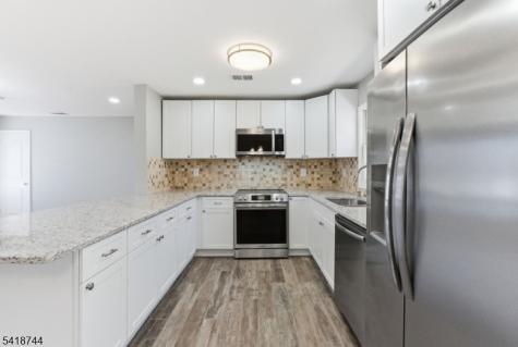 25 County Road 521 Hampton NJ 07860