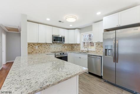 25 County Road 521 Hampton NJ 07860