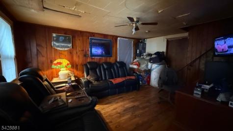 2 Lake Stockholm Terrace Jefferson NJ 07460