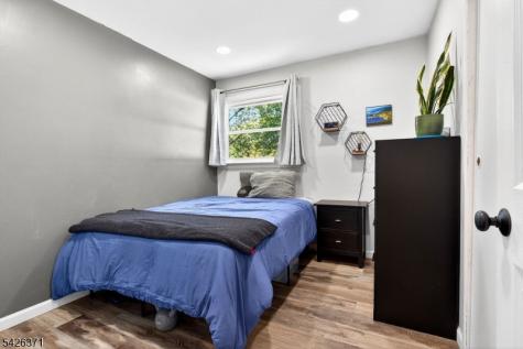 43 Buttonwood Drive Sayreville NJ 08859