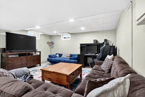 43 Buttonwood Drive Sayreville NJ 08859
