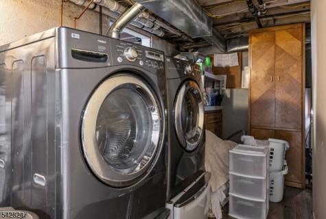 530 5TH Avenue Lyndhurst NJ 07071
